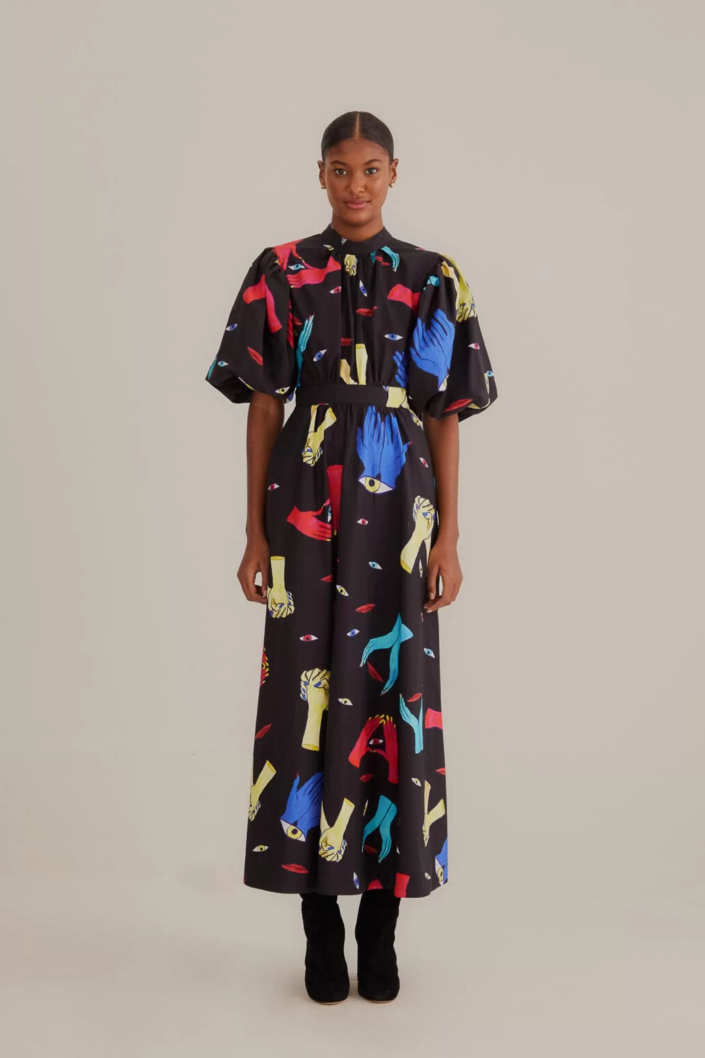 FARM Rio  BLACK COLORFUL TOGETHER SHORT SLEEVE MIDI DRESS