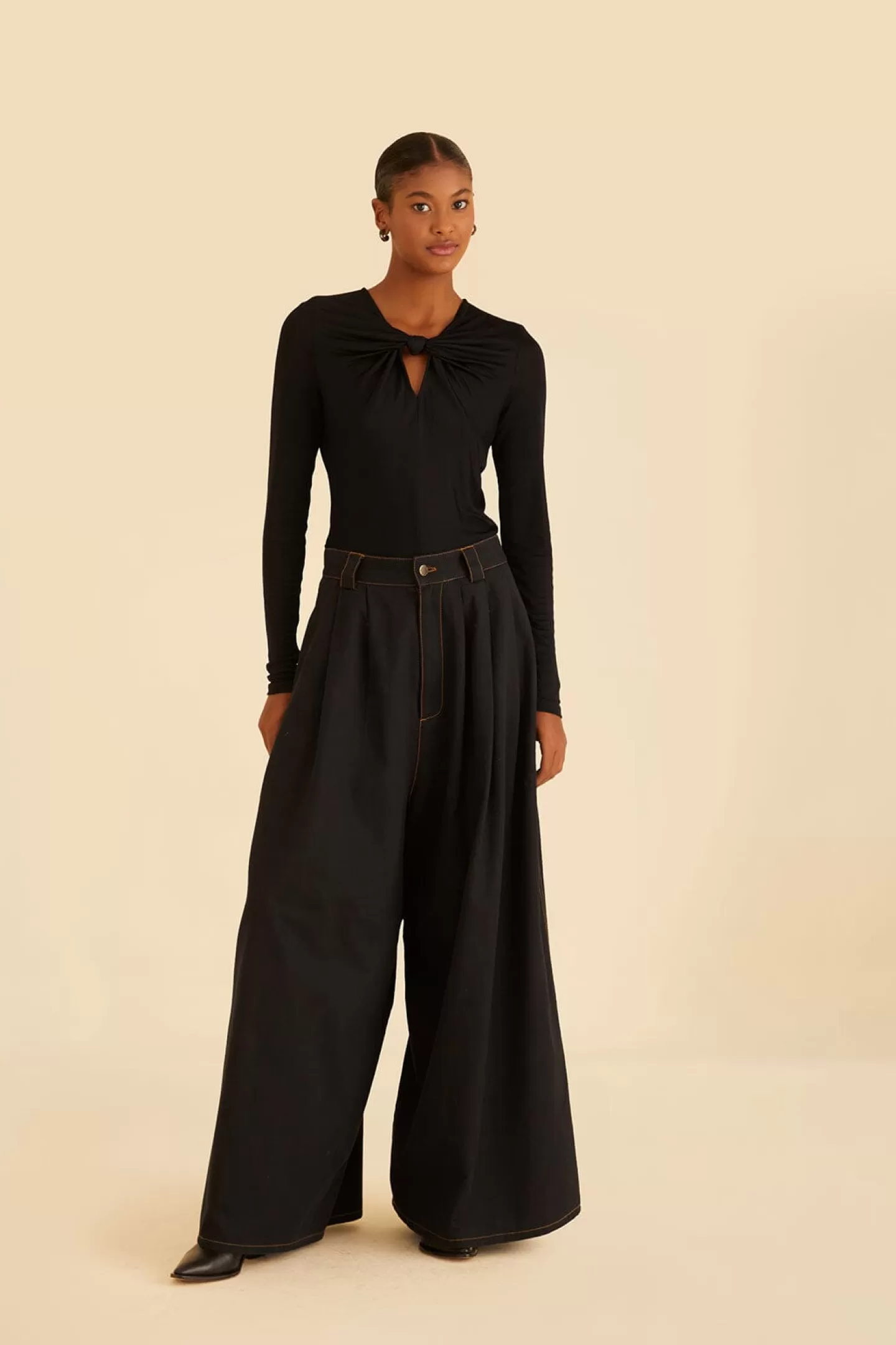 FARM Rio  BLACK LONG SLEEVE BODYSUIT
