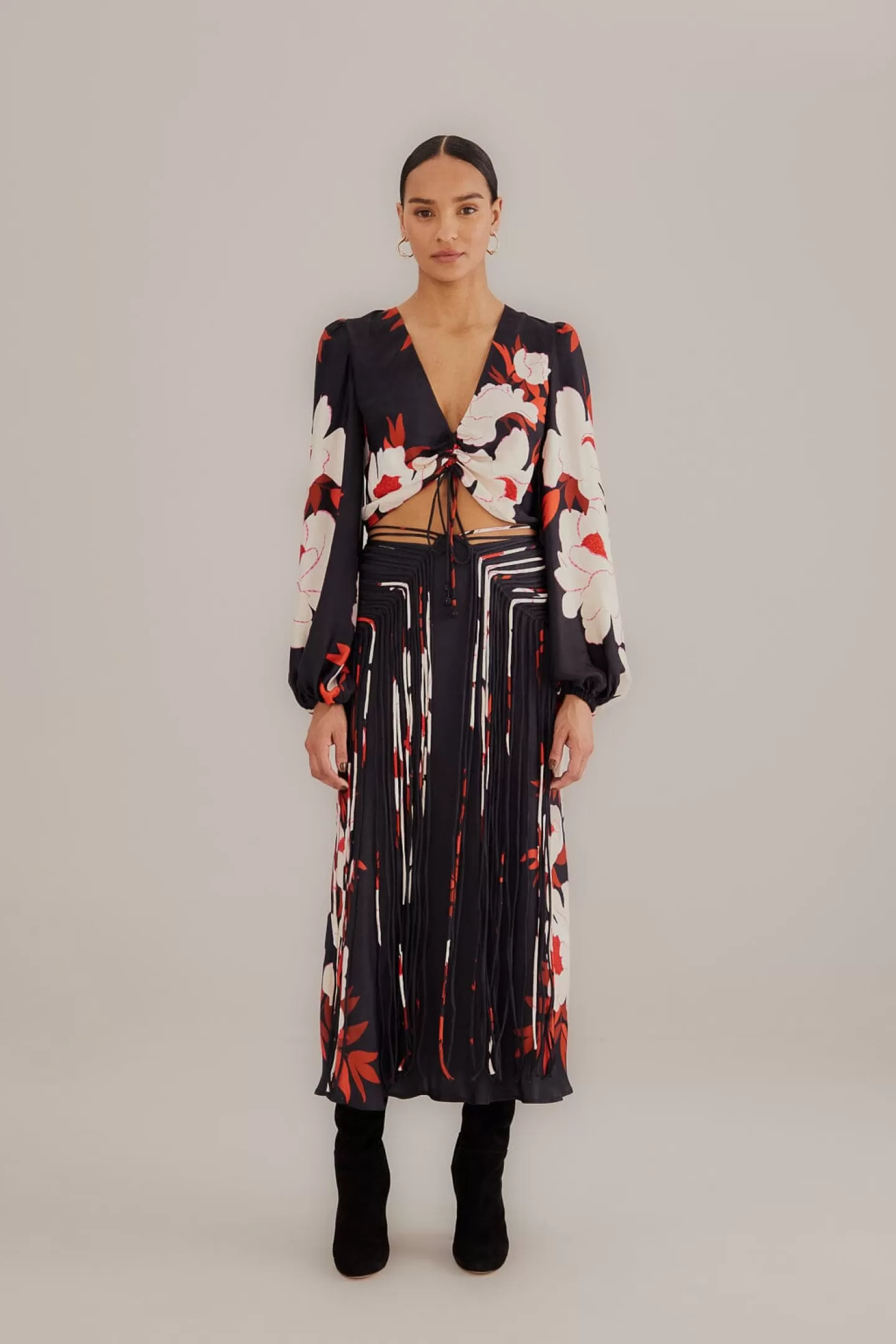 FARM Rio  BLACK PEONY FRINGE MIDI SKIRT