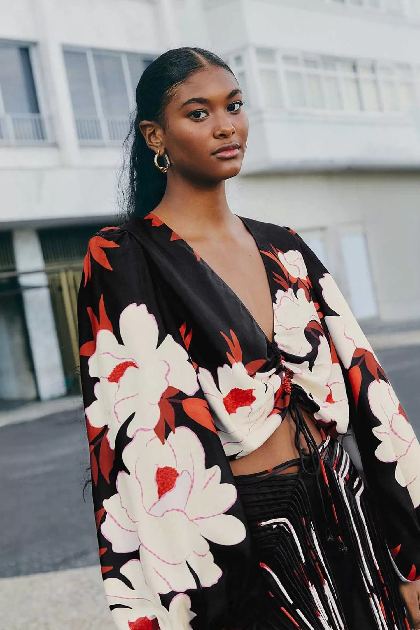 FARM Rio  BLACK PEONY LONG SLEEVE BLOUSE