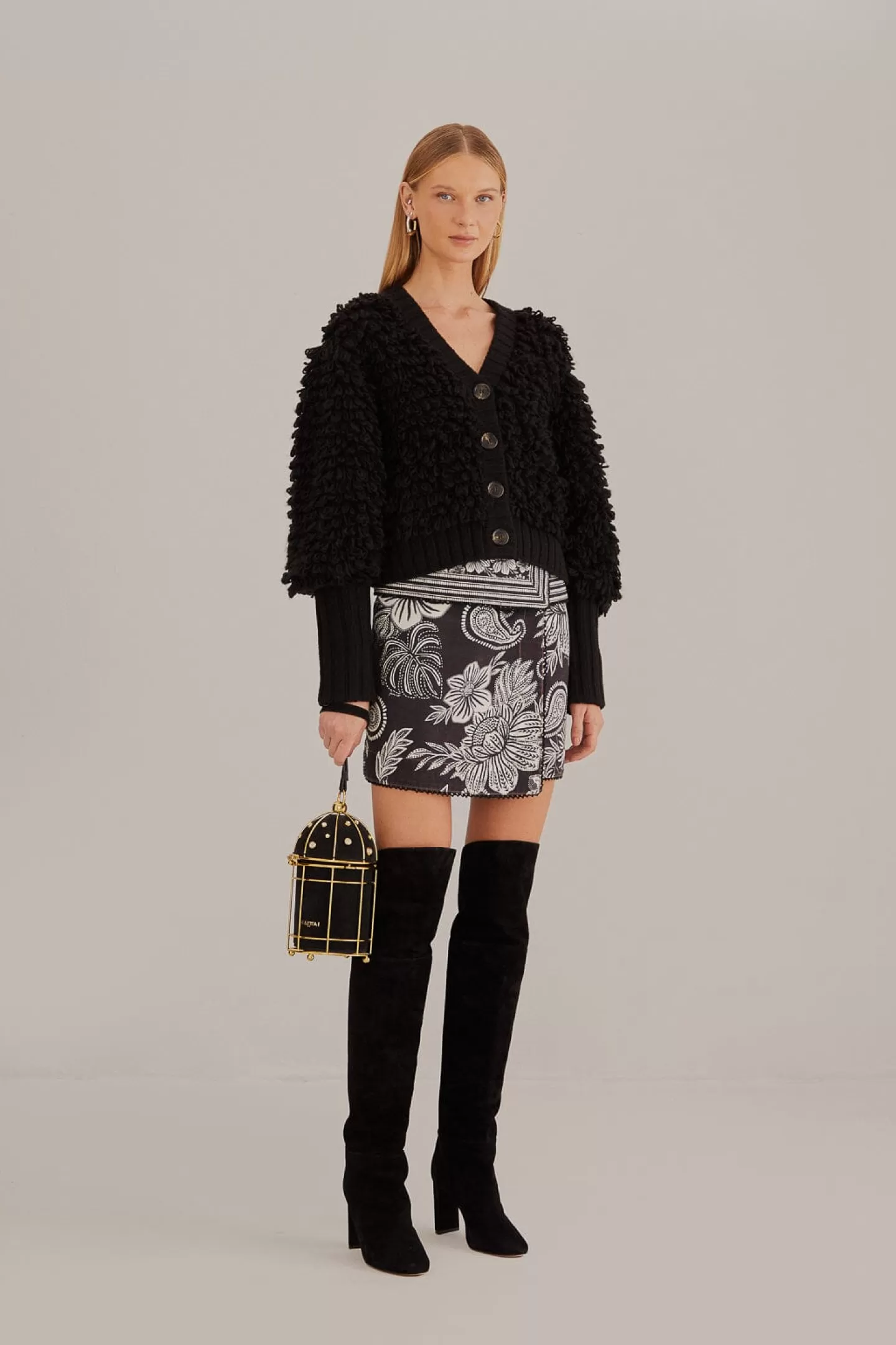 FARM Rio  BLACK TEXTURED V NECK CARDIGAN