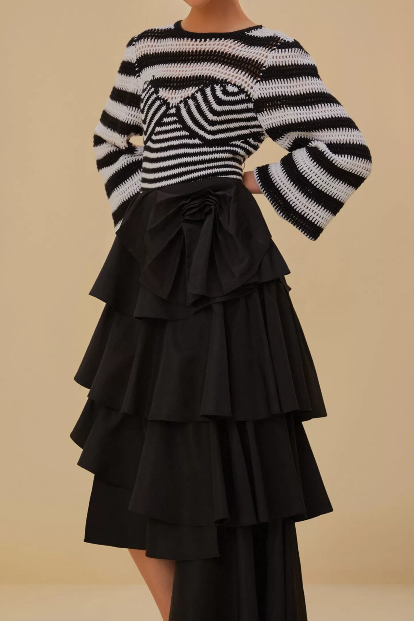 FARM Rio  BLACK TIERED BOW DETAIL MAXI SKIRT