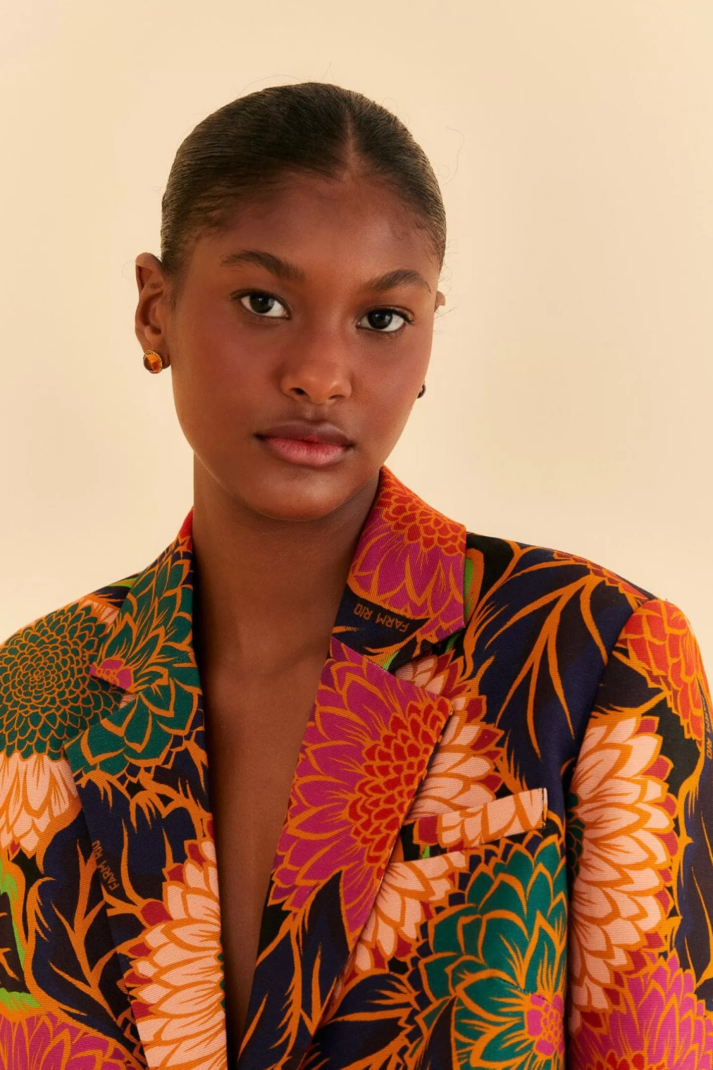 FARM Rio  BLACK VINTAGE GARDEN CUT OUT BLAZER