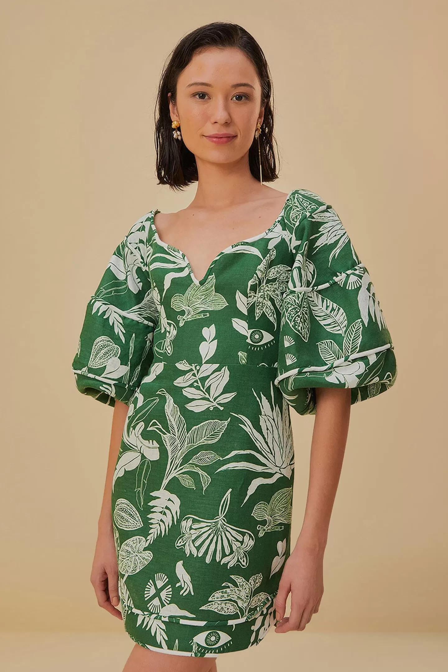 FARM Rio  FOREST SOUL GREEN SHORT SLEEVE MINI DRESS