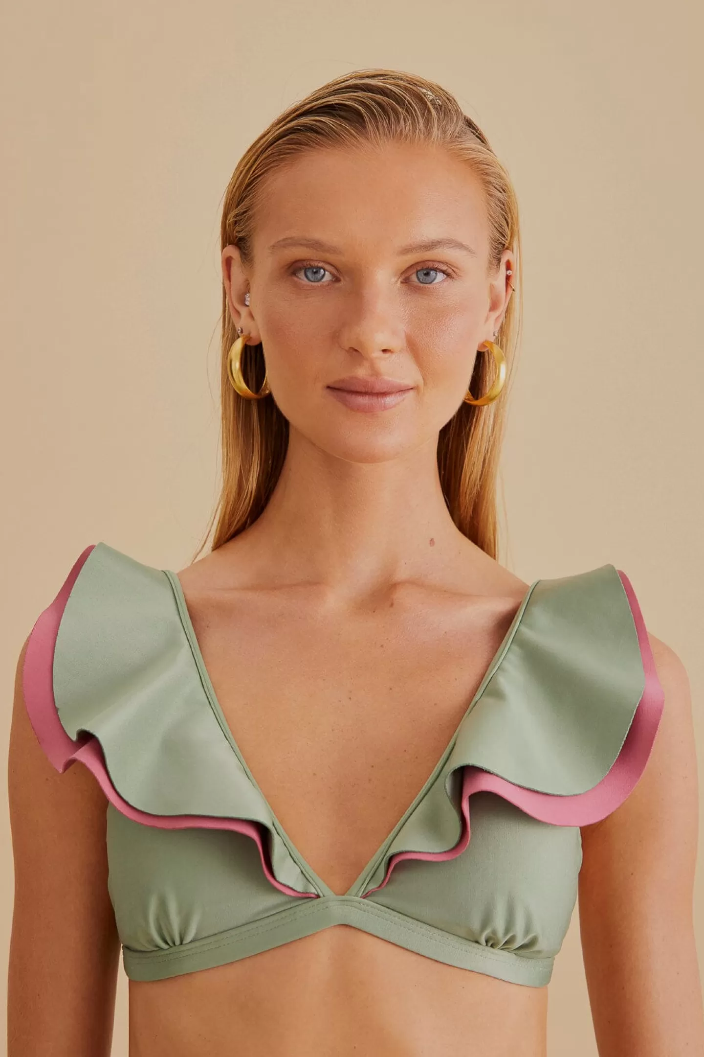 FARM Rio  GREEN RUFFLE BIKINI TOP
