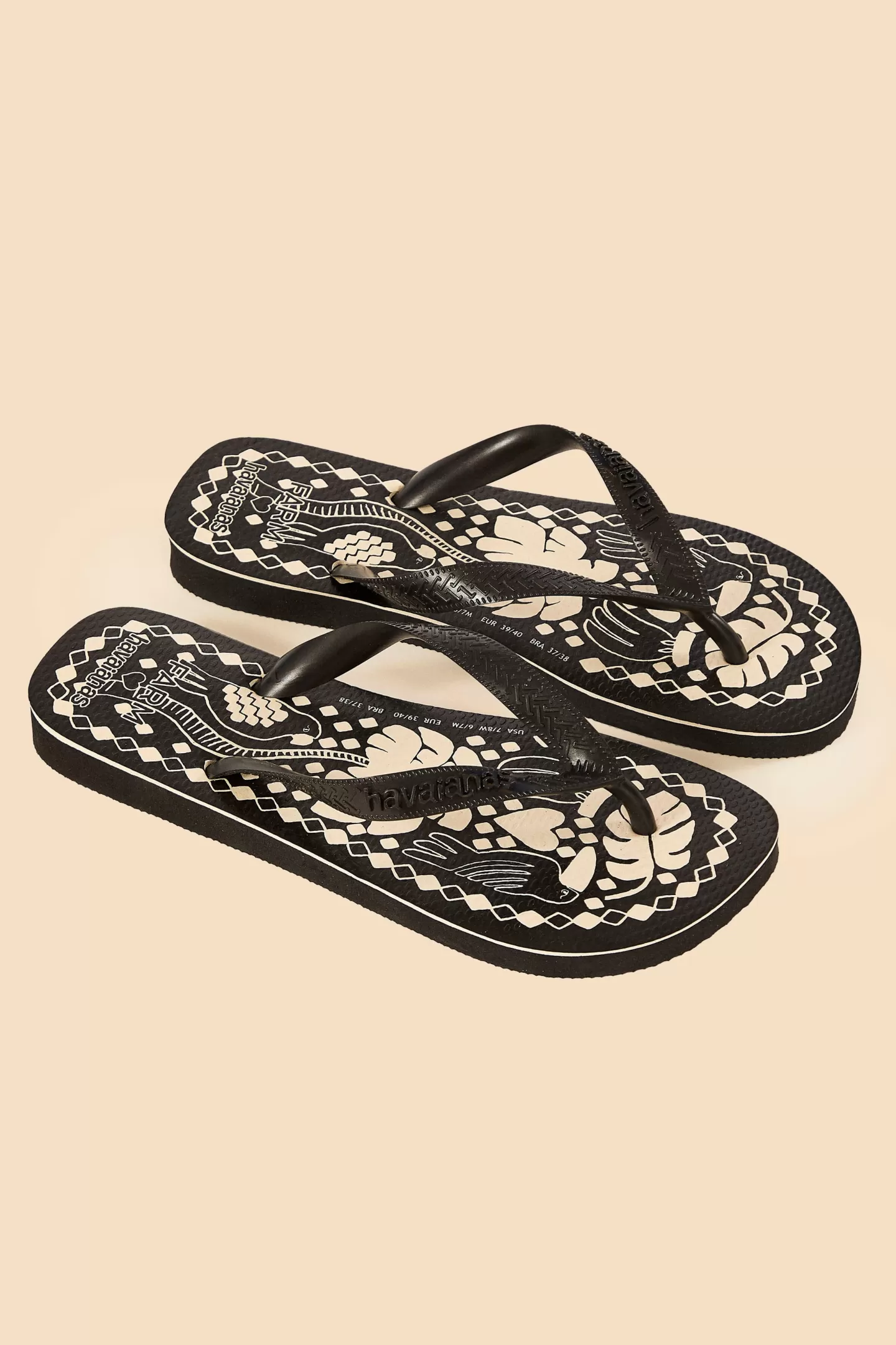 FARM Rio  JUNGLE SCARF HAVAIANAS SANDALS