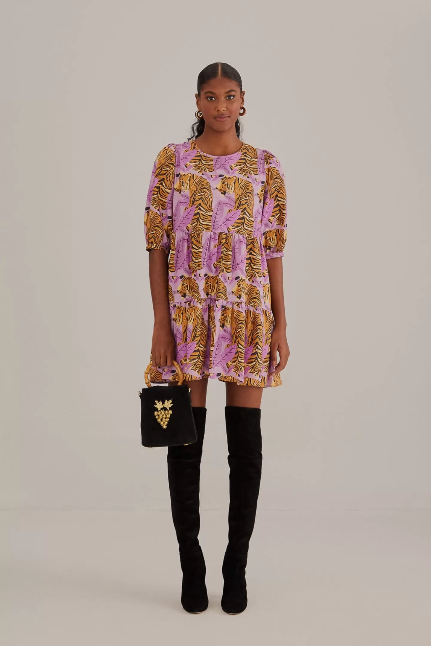 FARM Rio  LAVENDER TIGER LEAVES PUFF SLEEVE MINI DRESS