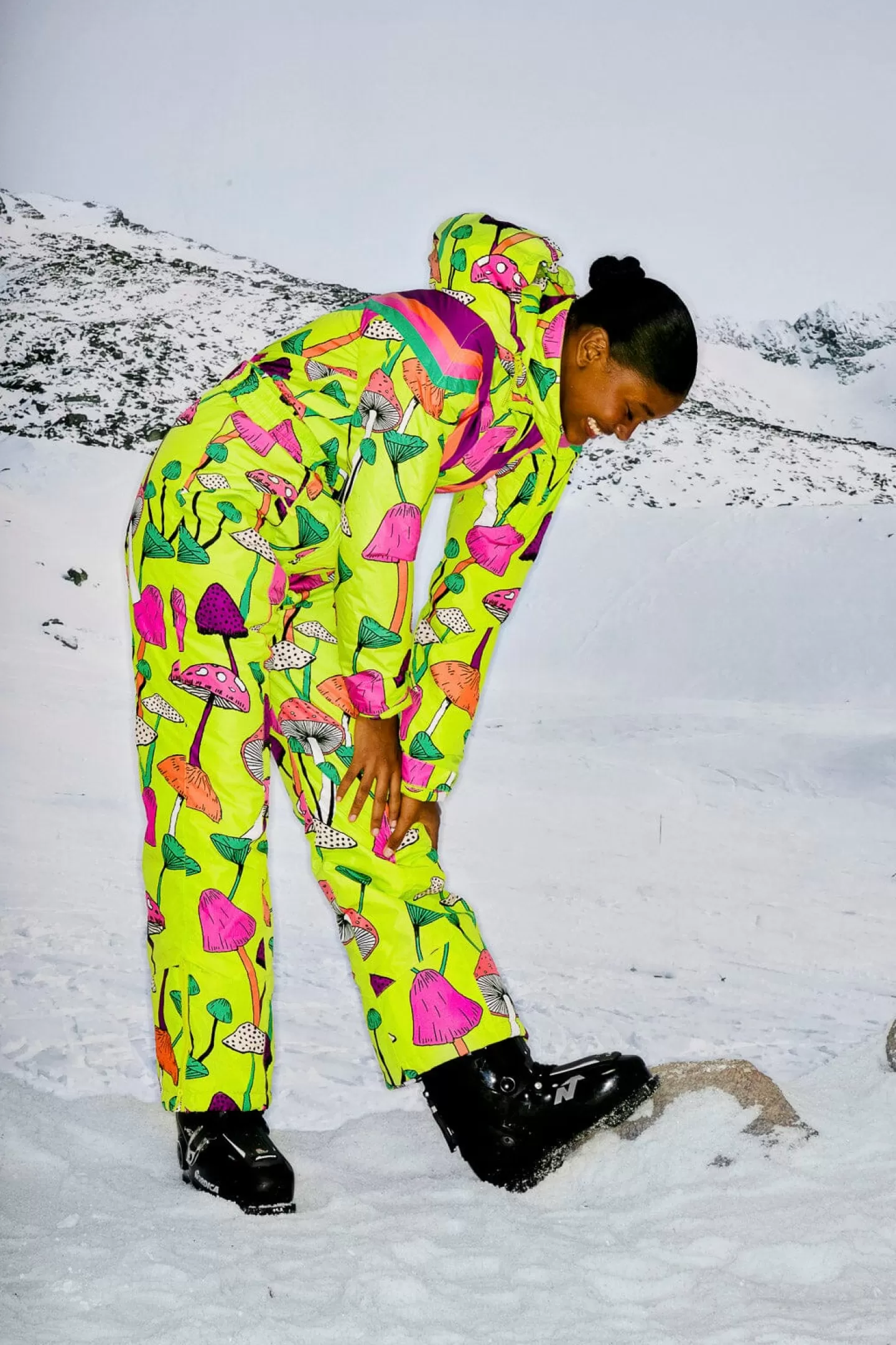 FARM Rio  LIME GREEN NEW MUSHROOM SKI JUMPSUIT