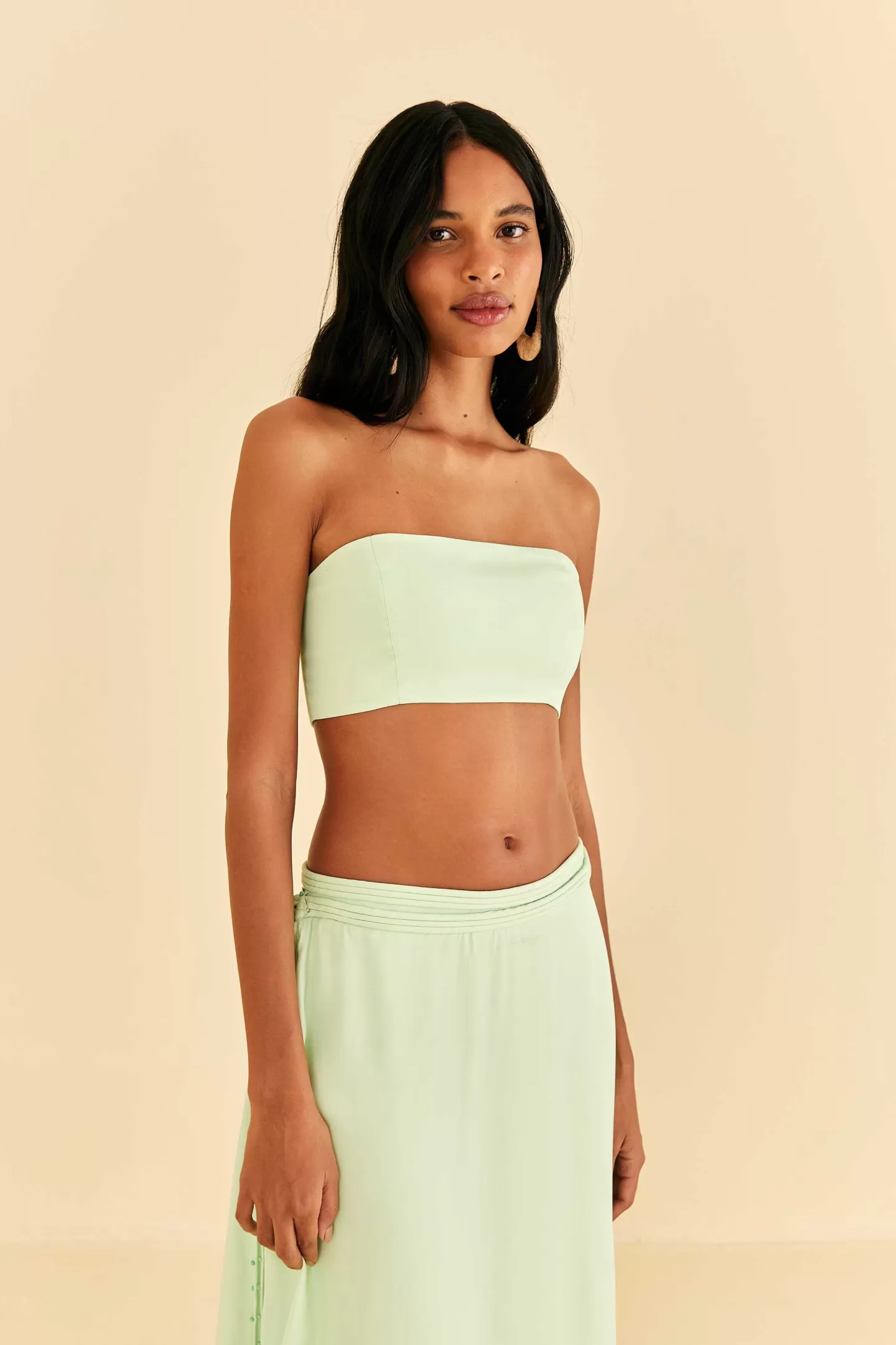 FARM Rio  MINT SLEEVELESS CROP TOP