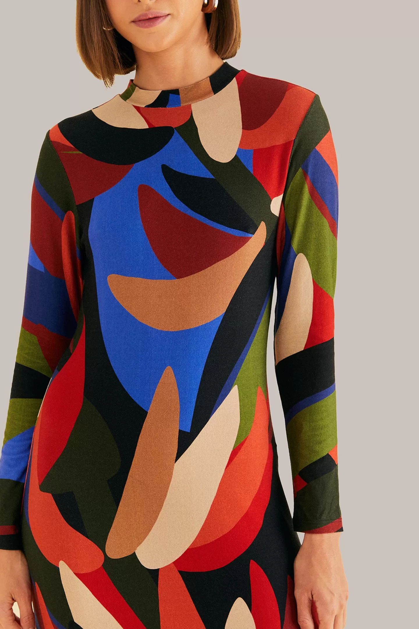 FARM Rio  MULTICOLOR GRAPHIC BANANAS LENZING™ ECOVERO™ VISCOSE MIDI DRESS