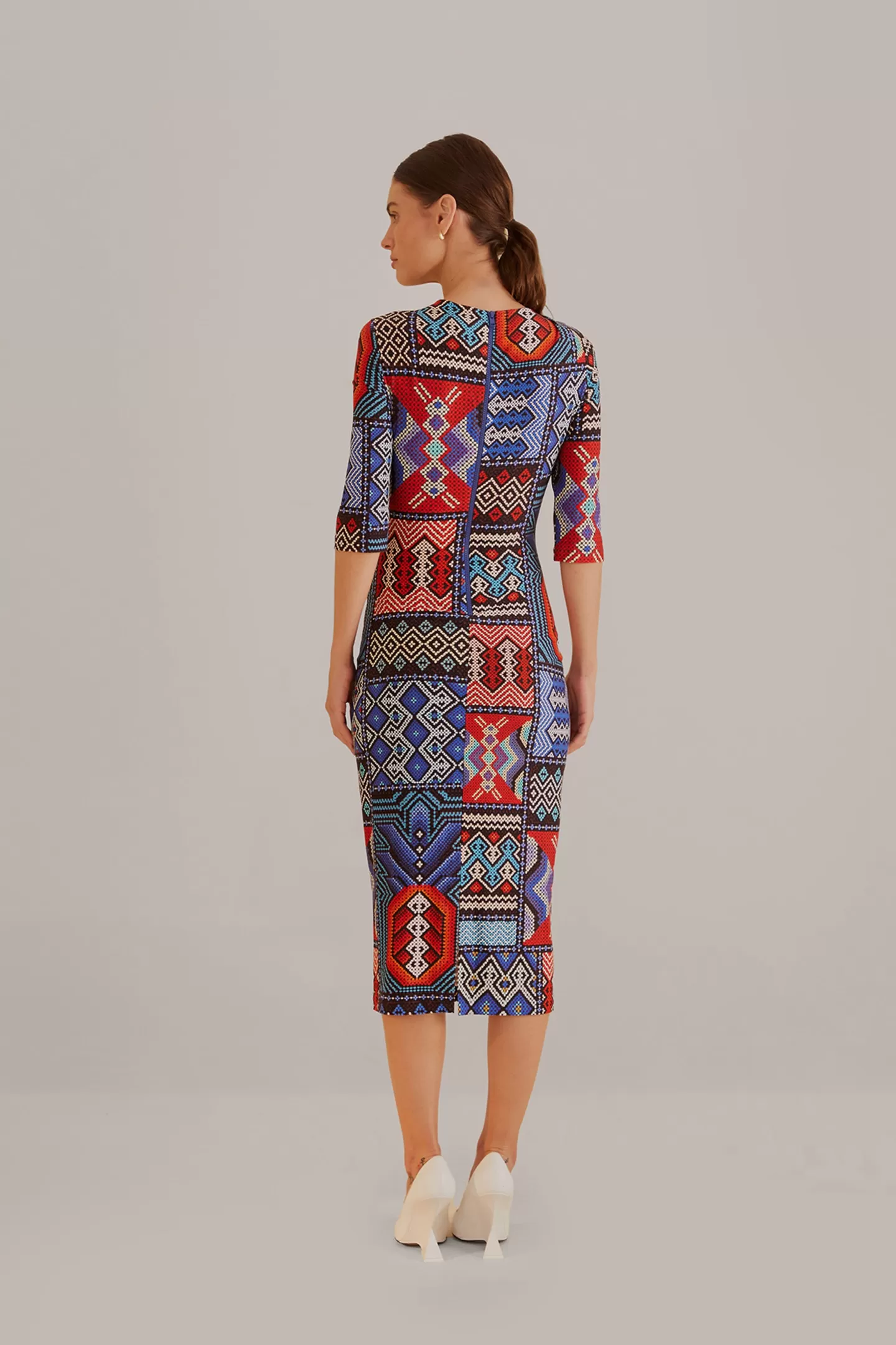 FARM Rio  MULTICOLOR RAUTI SHORT SLEEVE MIDI DRESS