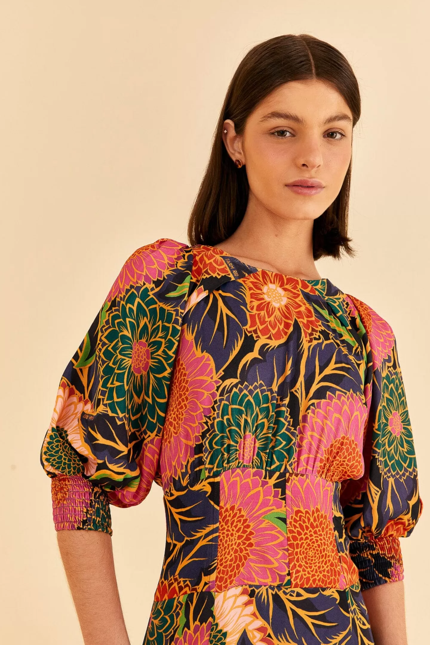 FARM Rio  MULTICOLOR VINTAGE GARDEN PUFF SLEEVE MAXI DRESS