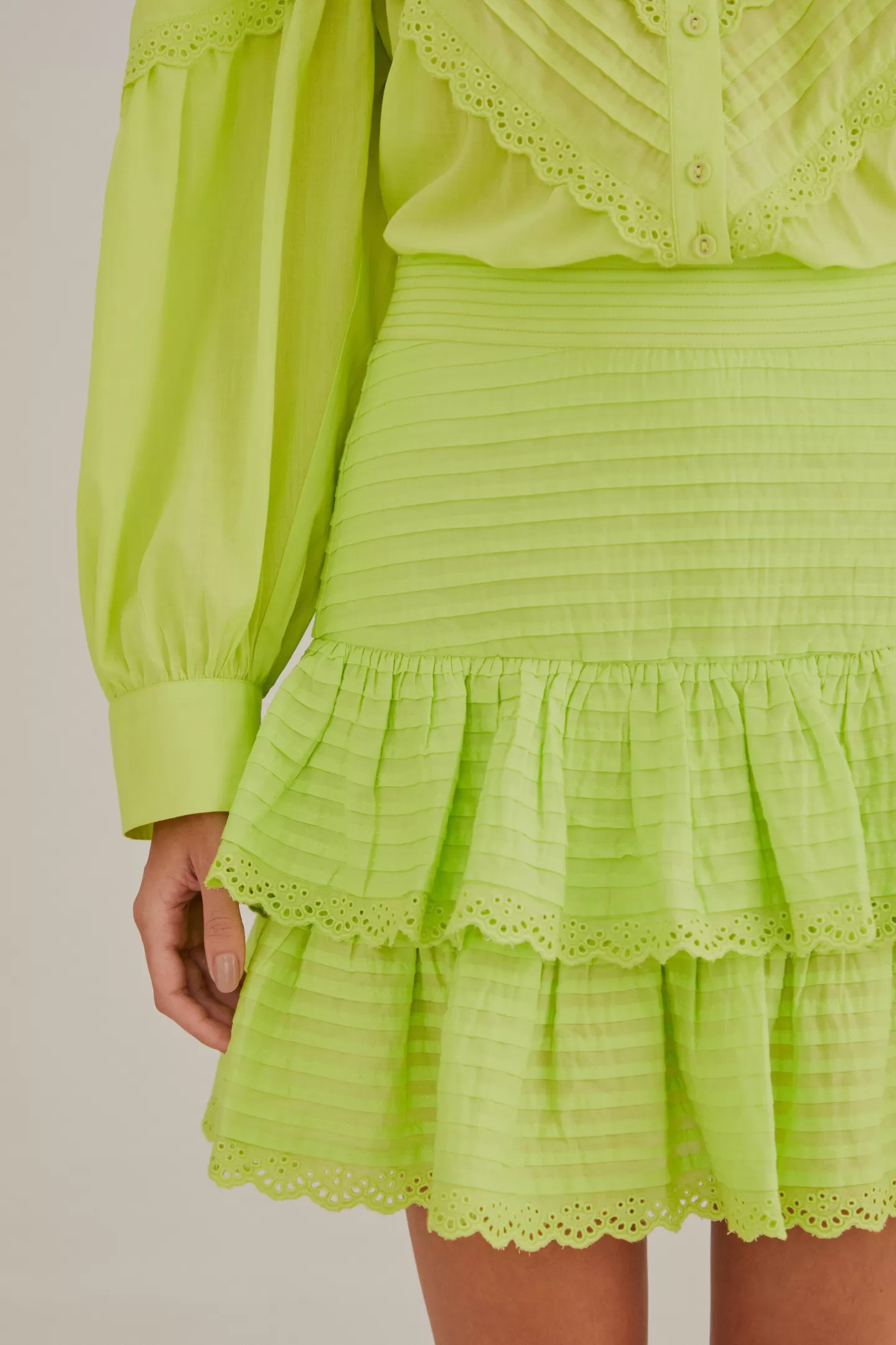 FARM Rio  NEON GREEN MINI SKIRT