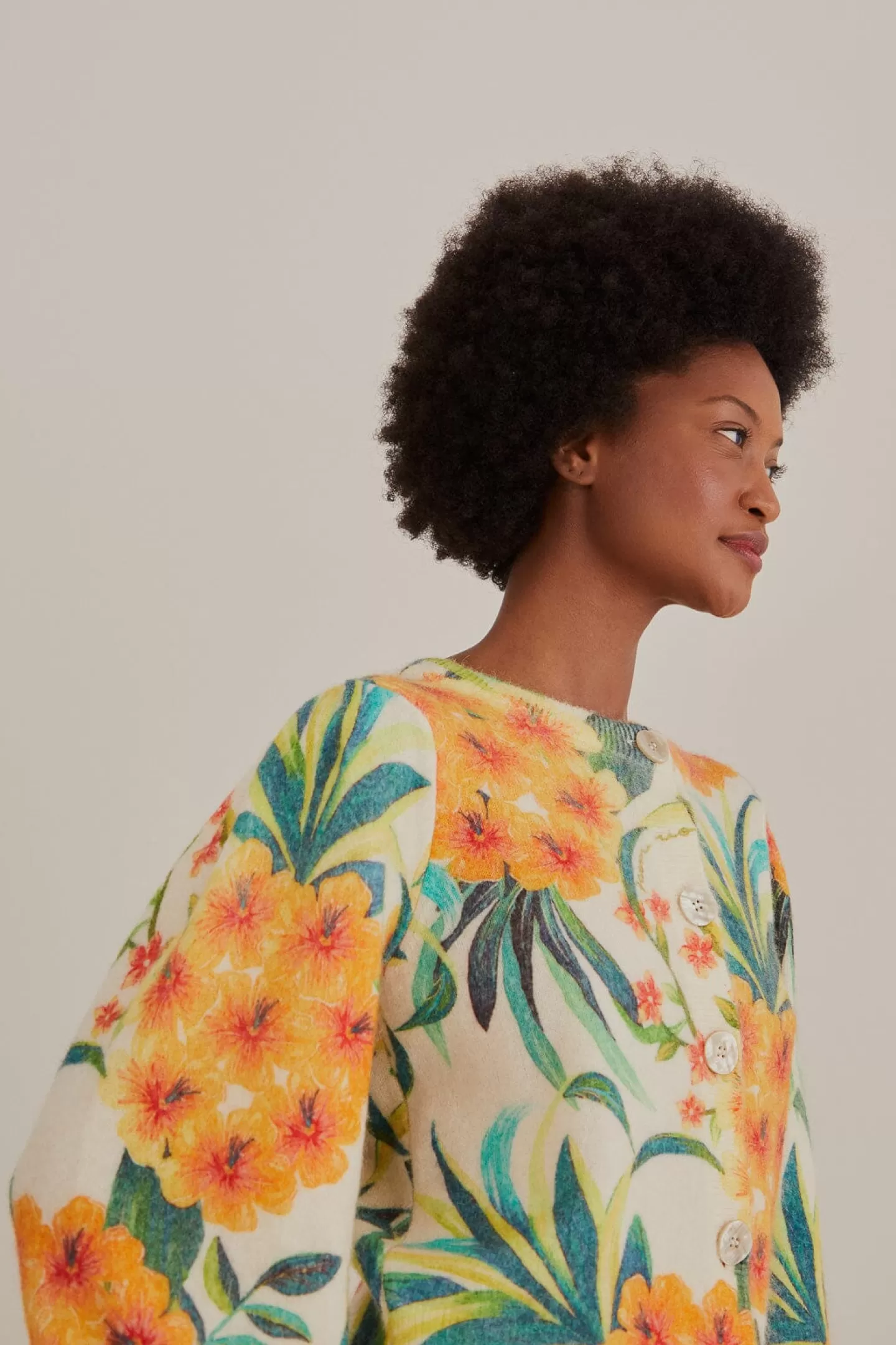 FARM Rio  OFF-WHITE PINEAPPLE BLOOM KNIT CARDIGAN