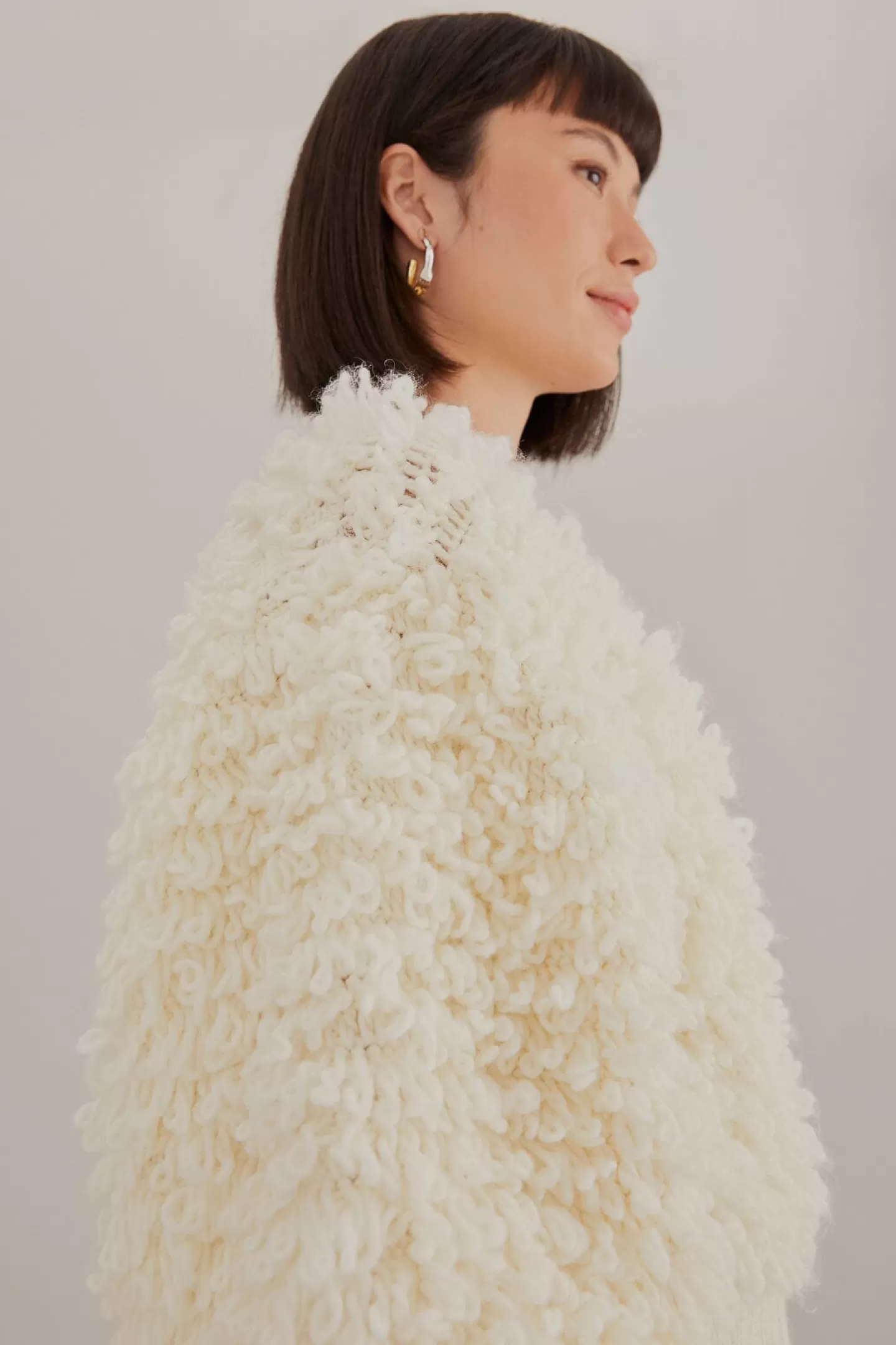 FARM Rio  OFF-WHITE TEXTURED V NECK CARDIGAN