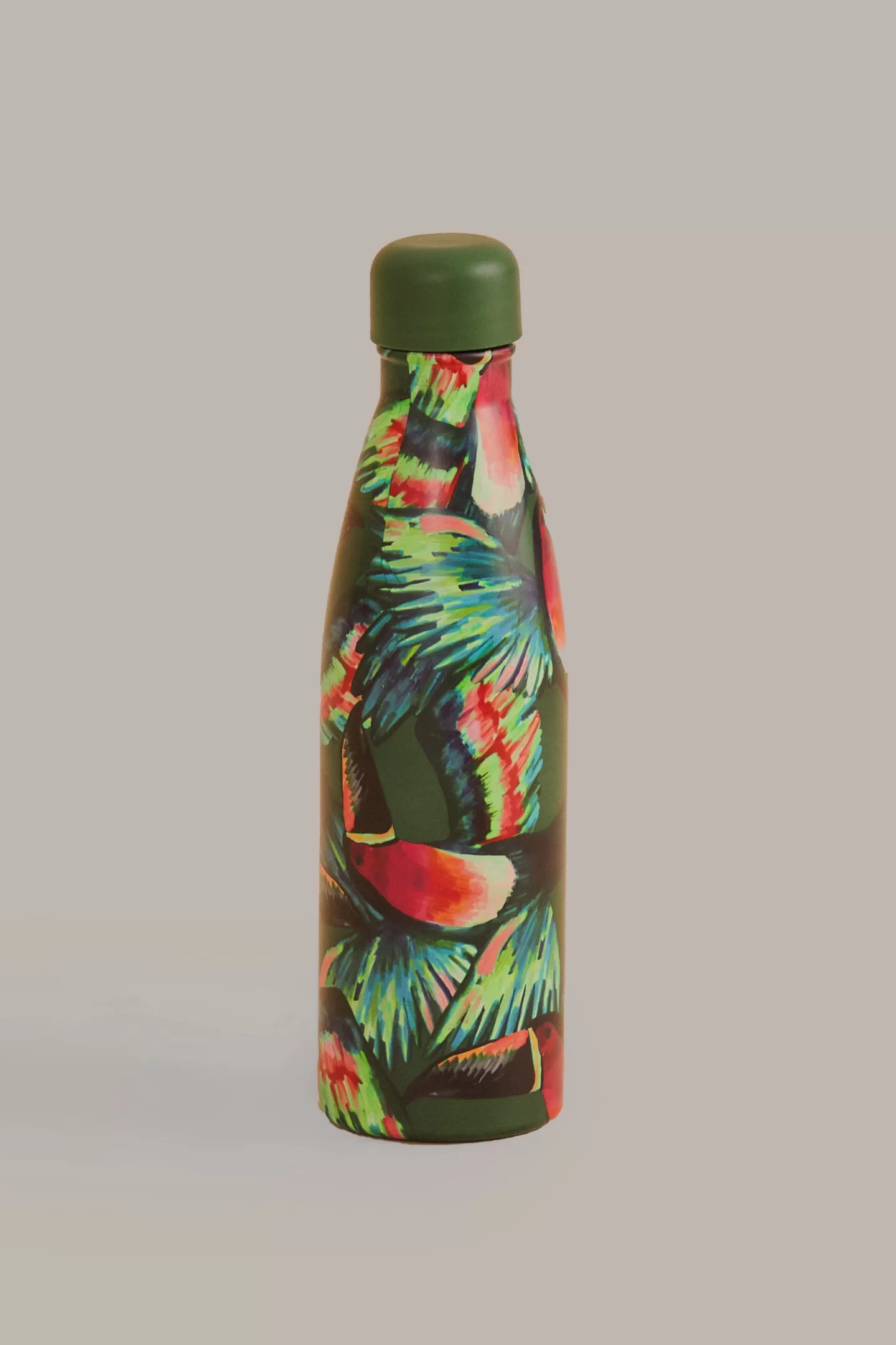 FARM Rio  PAINTED TOUCANS STAY FRESH BOTTLE