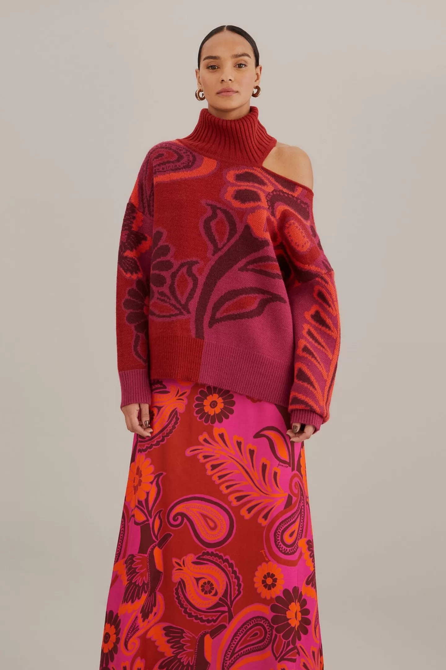 FARM Rio  PINK BOLD FLORAL SATIN MAXI SKIRT
