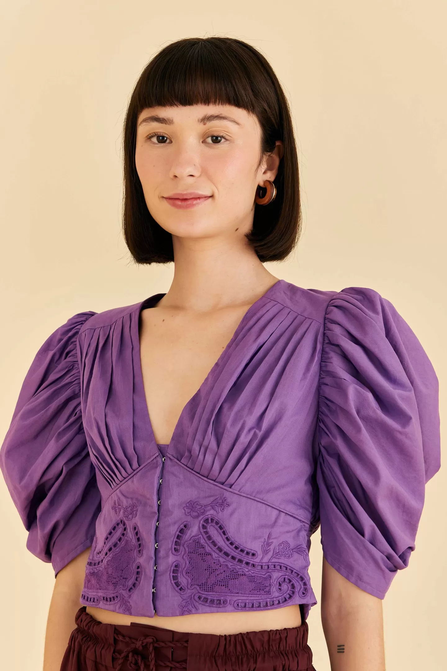 FARM Rio  PURPLE CROPPED BLOUSE