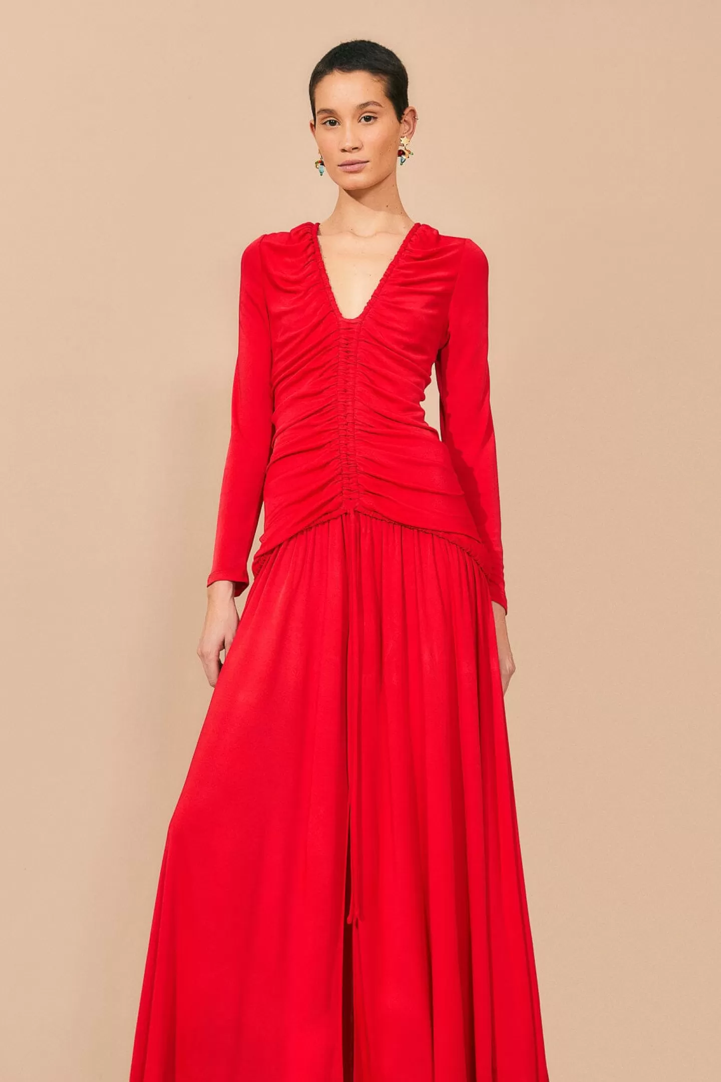 FARM Rio  RED V NECKLINE LONG SLEEVE MIDI DRESS