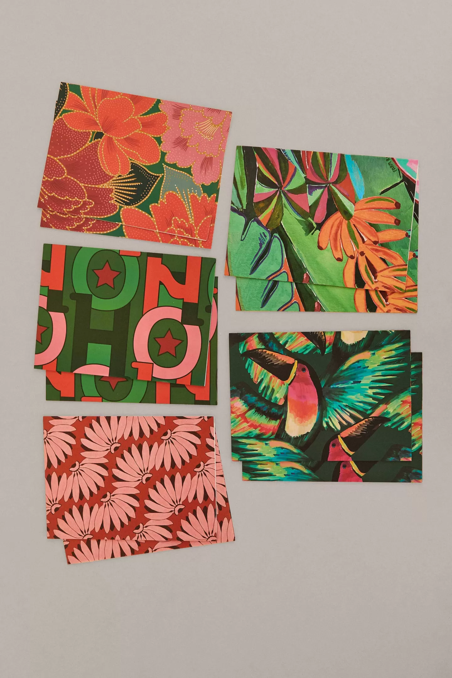 FARM Rio  SHARE THE JOY GIFT WRAP PAPER SET
