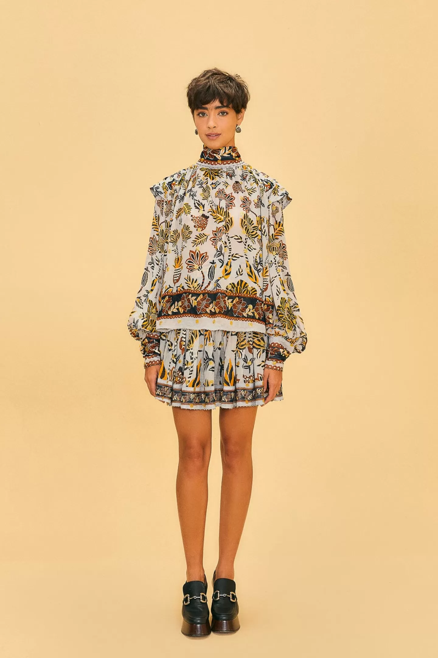 FARM Rio  SILVER FLORAL TAPESTRY MINI SKIRT