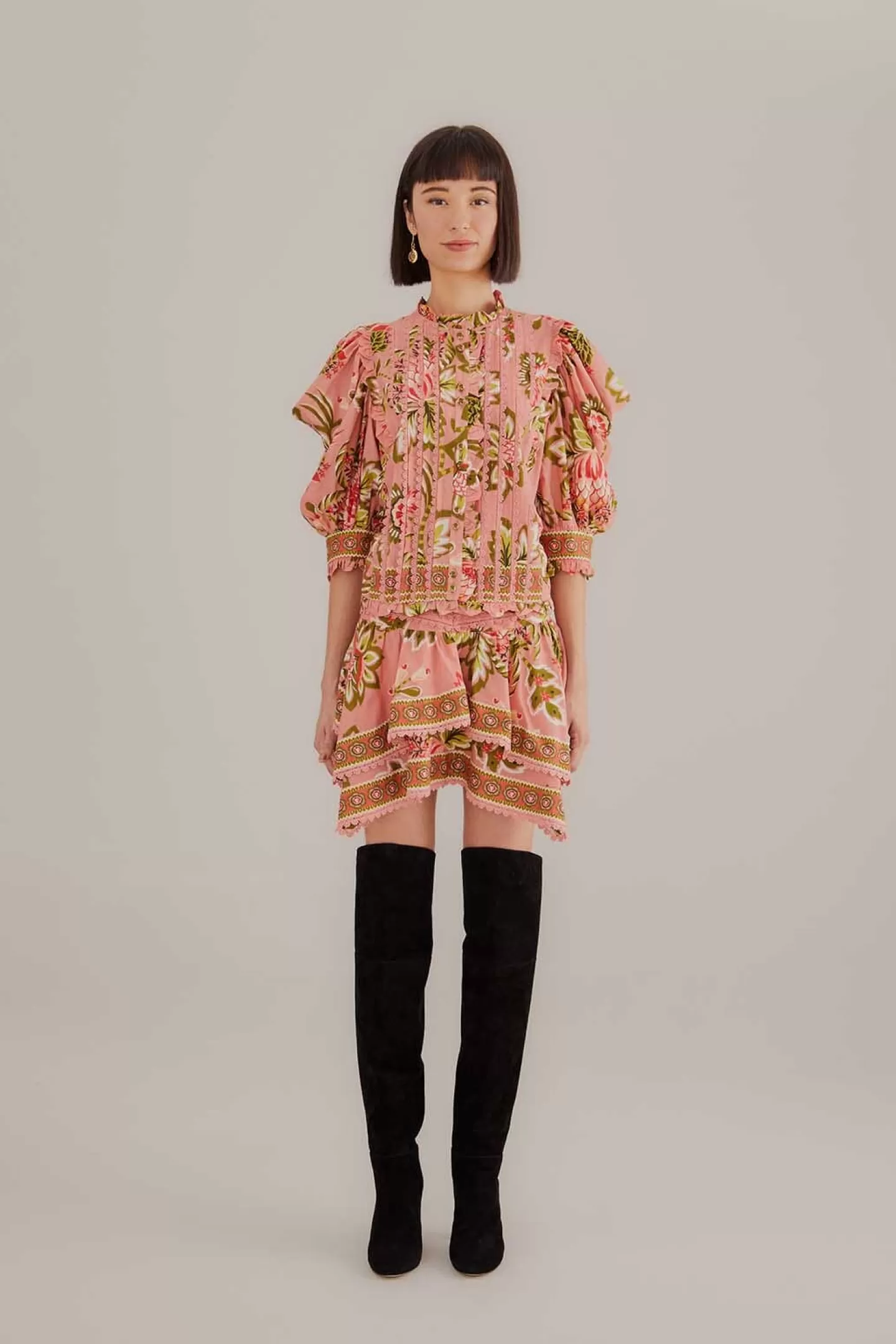 FARM Rio  SOFT PINK AURA FLORAL SHORT SLEEVE BLOUSE