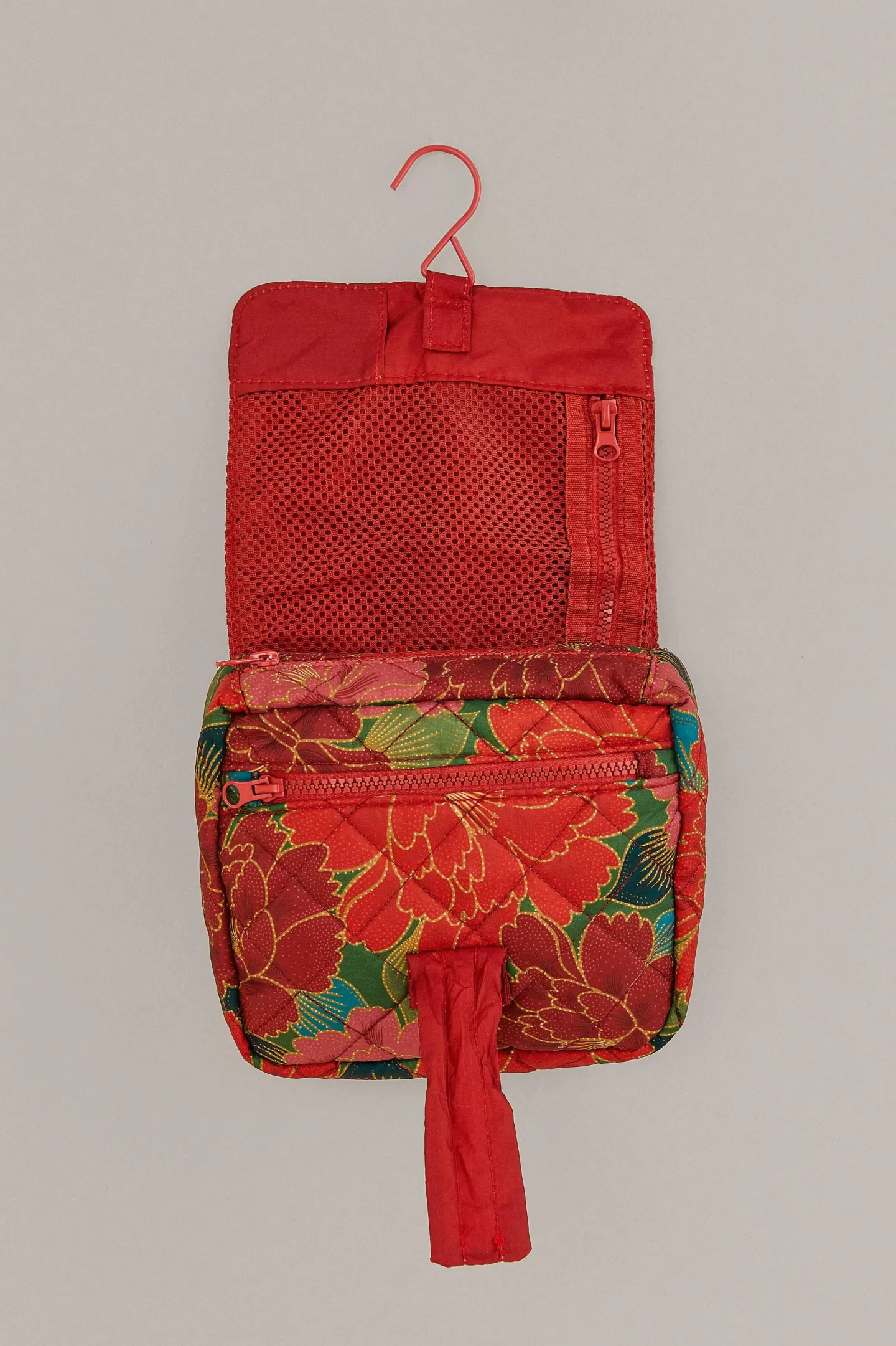 FARM Rio  SOLAR CHITA CARRY THE SUN POUCH