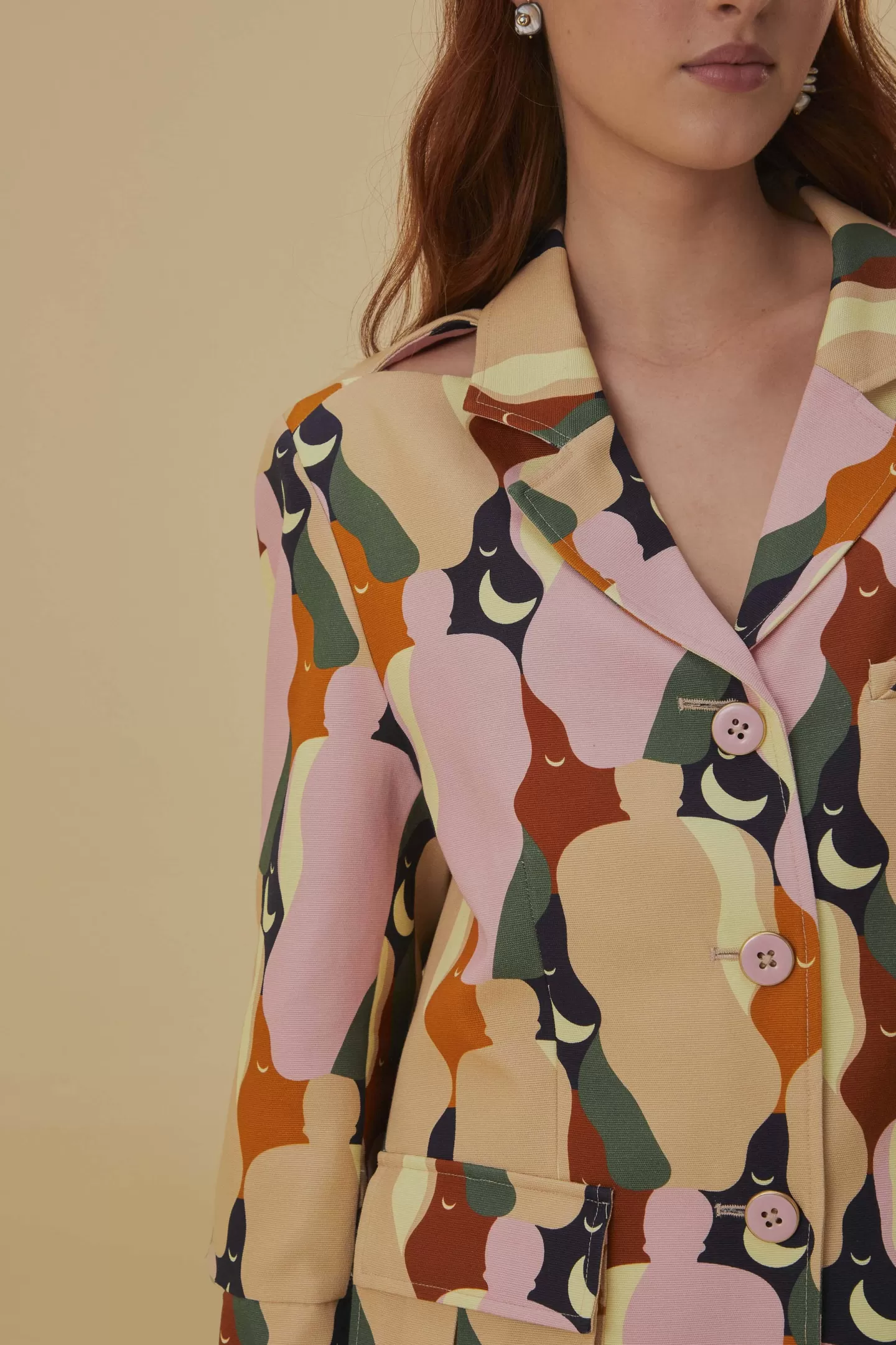 FARM Rio  THE KISS MULTICOLOR CUT OUT BLAZER