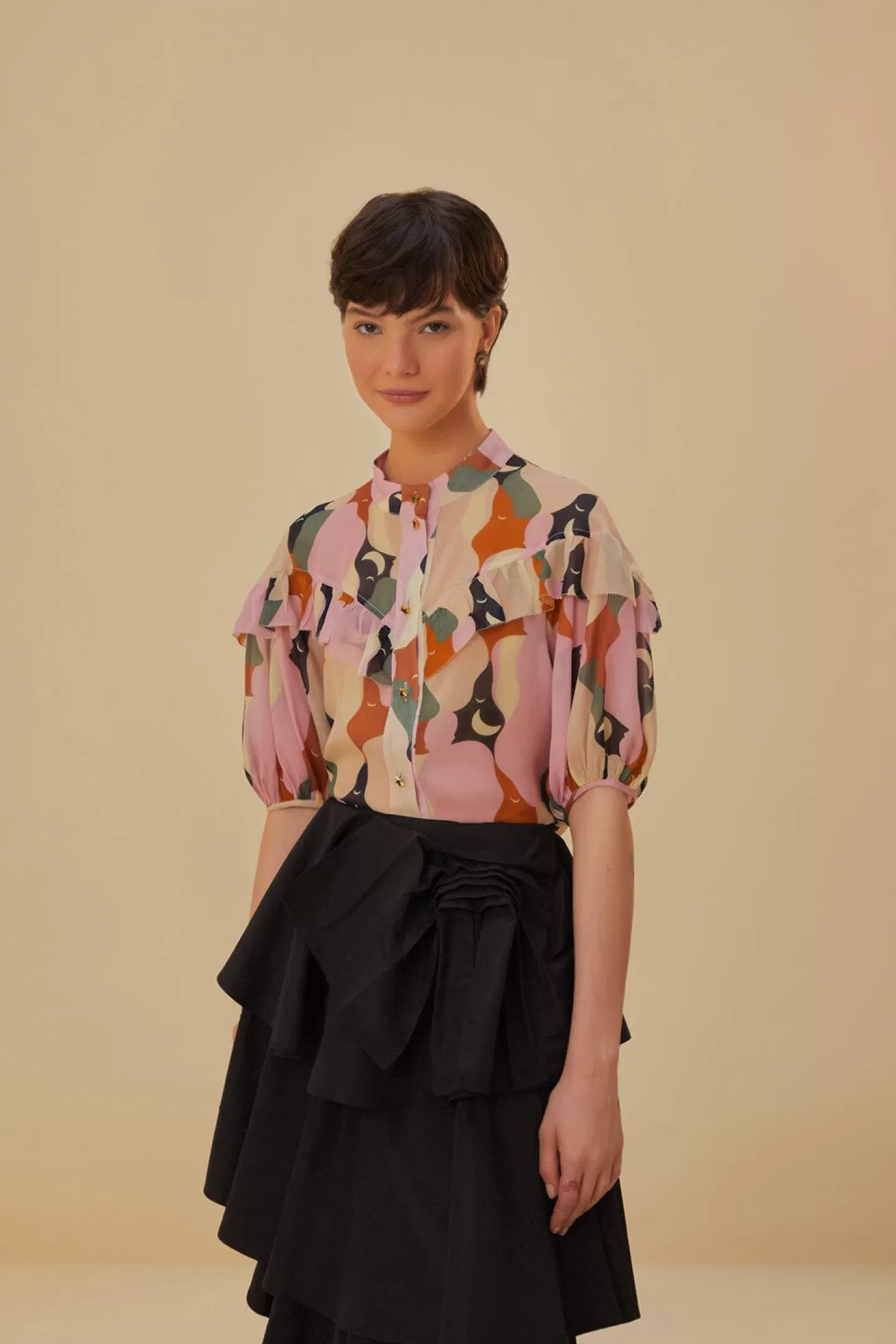 FARM Rio  THE KISS MULTICOLOR SHORT SLEEVE BLOUSE