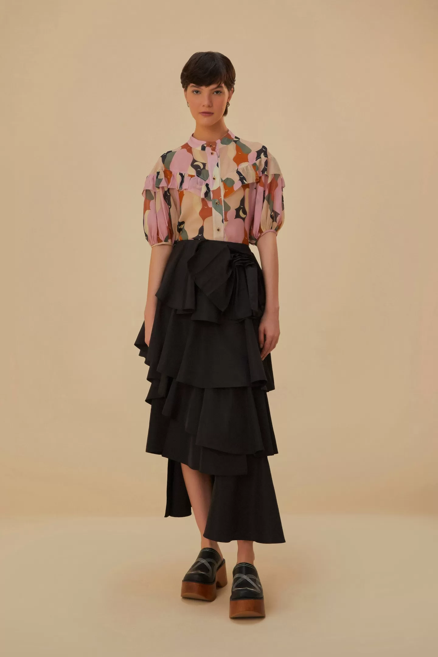 FARM Rio  THE KISS MULTICOLOR SHORT SLEEVE BLOUSE
