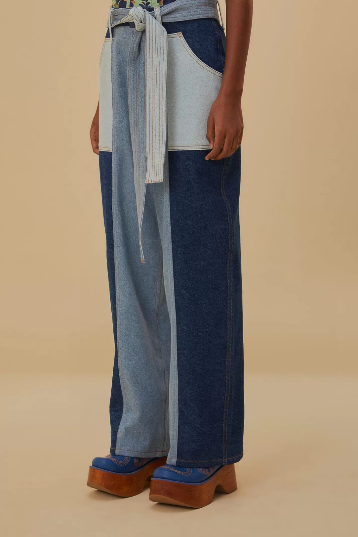 FARM Rio  TIE WAIST PATCH DENIM PANTS
